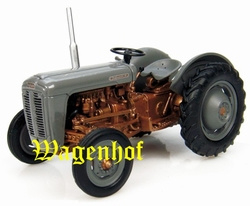 Ferguson FE35 Goudbuik  1956  # UH6071  Schaal 1:43