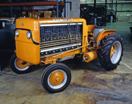 ALLIS CHALMERS FULL CEL tractor RESIN CUST804.