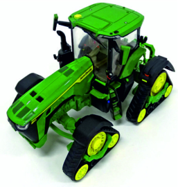 John Deere 8RX 410 tractor op brede spoorbreedte. ERTL45707 1:32.
