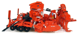Kuhn Sitera 3000 - DC301 . UH4076. Universal Hobbies Schaal 1:32