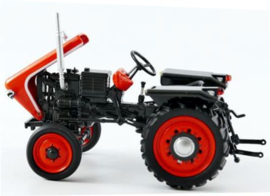 Kubota T15 tractor UH4898 Universal Hobbies Scale 1:32