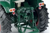 Dutra D4K tractor in Groen. PRO.Resin Schuco.  SC8964. Schaal 1:32
