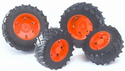 Red wheels for tractors from the 03000 series Bruder BRU03303 Scale 1:16