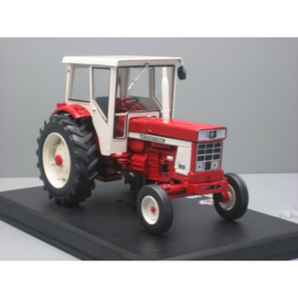 IH 946 2wd REP 108  Replicagri. Schaal 1:32