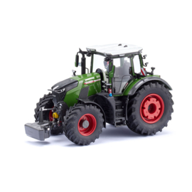 FENDT 832 VARIO Wi077873. 2026.