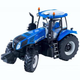 New Holland T8.435 tractor van Britains BR43007A1 Schaal 1:32