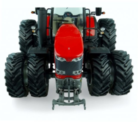 MASSEY FERGUSON 8740 tractor. UH5243 Universal Hobbies. Schaal 1:32