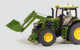 Tractors scale 1:32