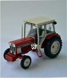 International Harvester 844 SB REP 105 Scale 1:32