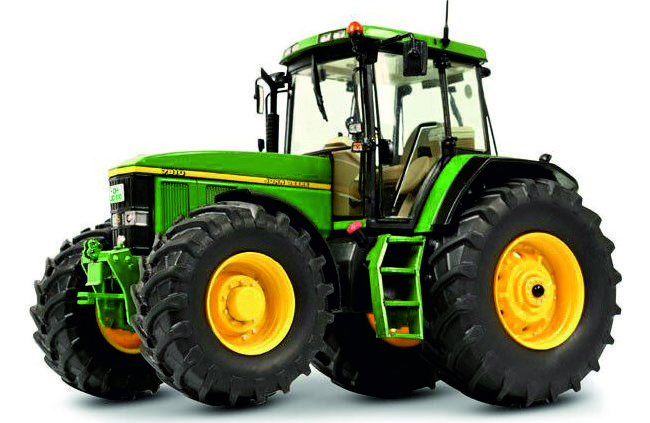 John Deere 7810 tractor without front hitch SCHUCO SC7762. 1:32.