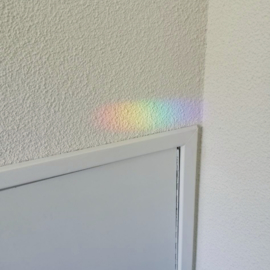 'Kleur in je leven' - Hartverbinder - regenboog kristal - kettinghanger - positiviteit - vreugde - vertrouwen - kleurig - gemoed - hartjes - volg je hart - regenboog