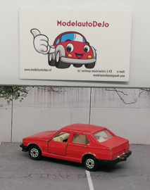 Alfa Romeo 75