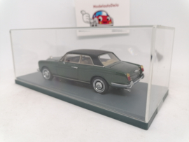 Bentley Corniche
