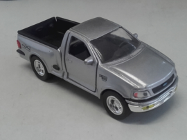 Ford F150 pickup