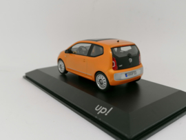 Volkswagen Up 3 deurs oranje