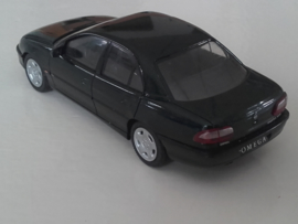 Opel Omega B sedan MV6