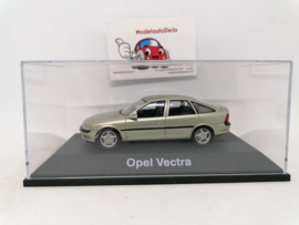 Opel Vectra B HB