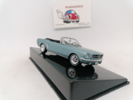 Ford Mustang convertible 1965
