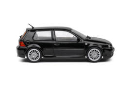 Volkswagen Golf mk4 R32