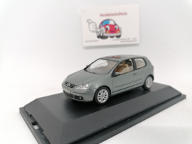 Volkswagen Golf 5 3 deurs  Groen/grijs