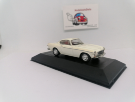 Volvo P1800 wit