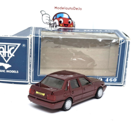 Volvo 460 rood
