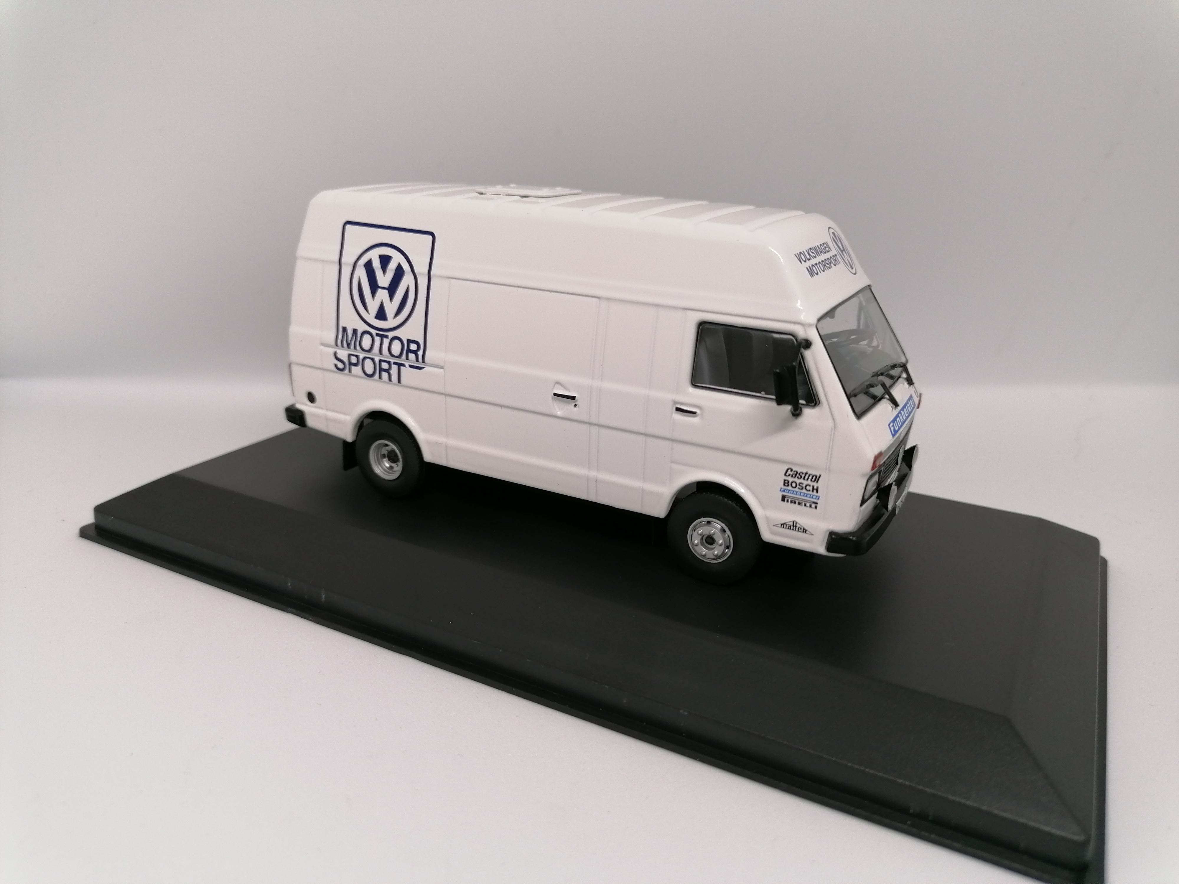 Volkswagen LT45 LWB Rally Assistance Van