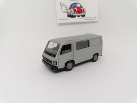 Mercedes Benz MB100 grijs