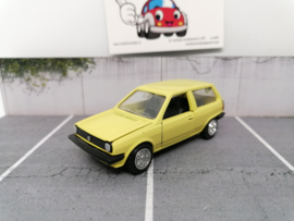 Volkswagen Polo 86 II Steilheck geel