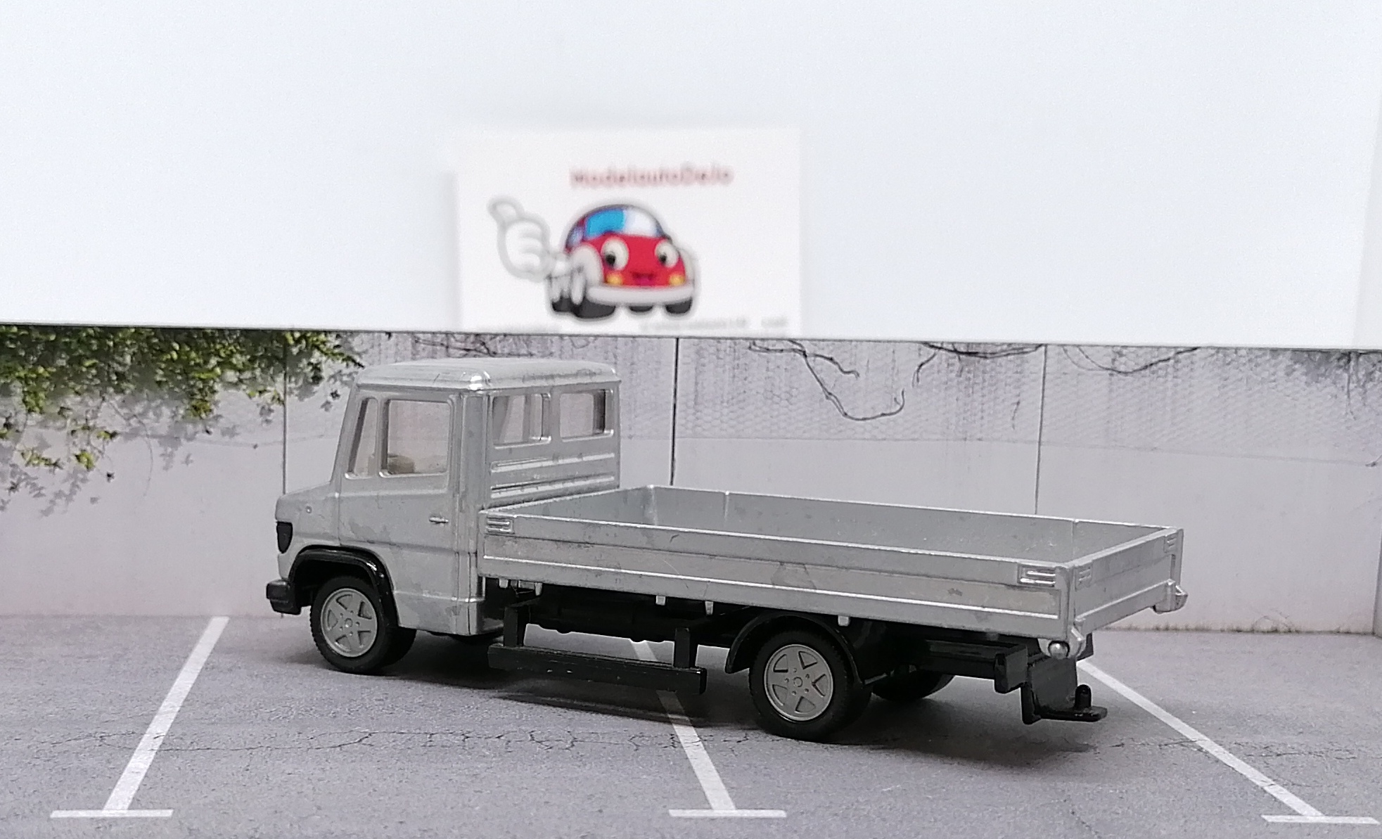 Mercedes Vario Pritsche
