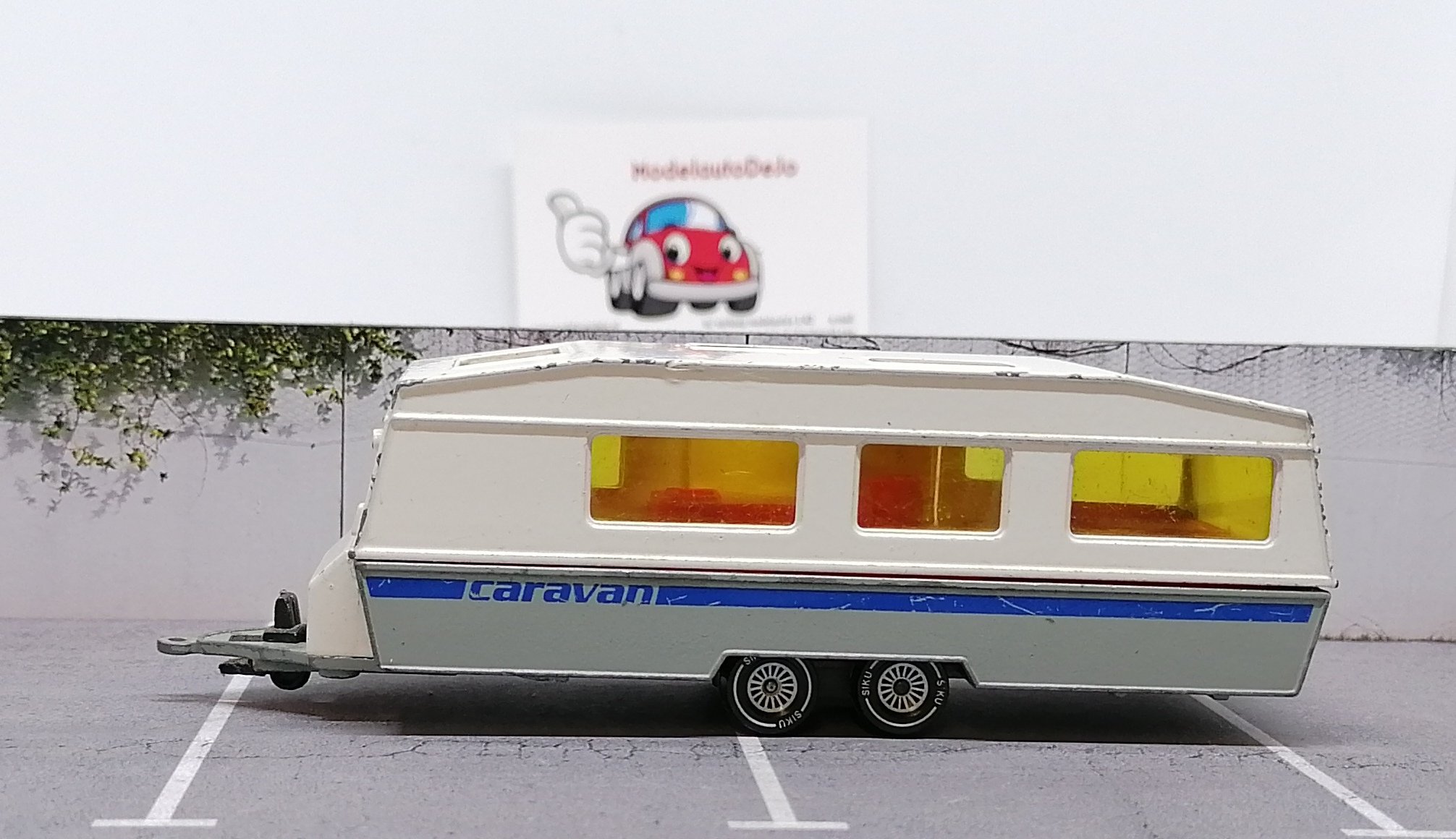 Caravan 2518