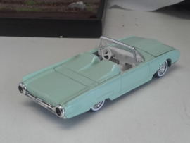 Ford Thunderbird convertible 1961