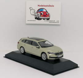 Skoda Superb combi IV