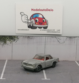 Mercedes Benz 280 SL
