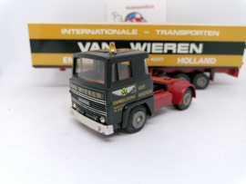 Scania 141 met van Wieren oplegger