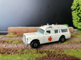Mercedes Benz "Binz"ambulance