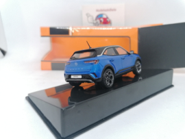 Opel Mokka-E 2020 blauw