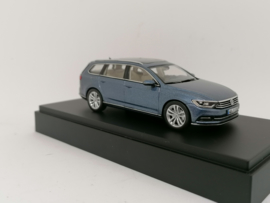 Volkswagen Passat Variant B8 Harvardblauw