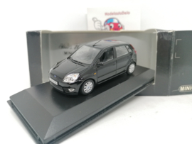 Ford Fiesta mk5 5 drs zwart