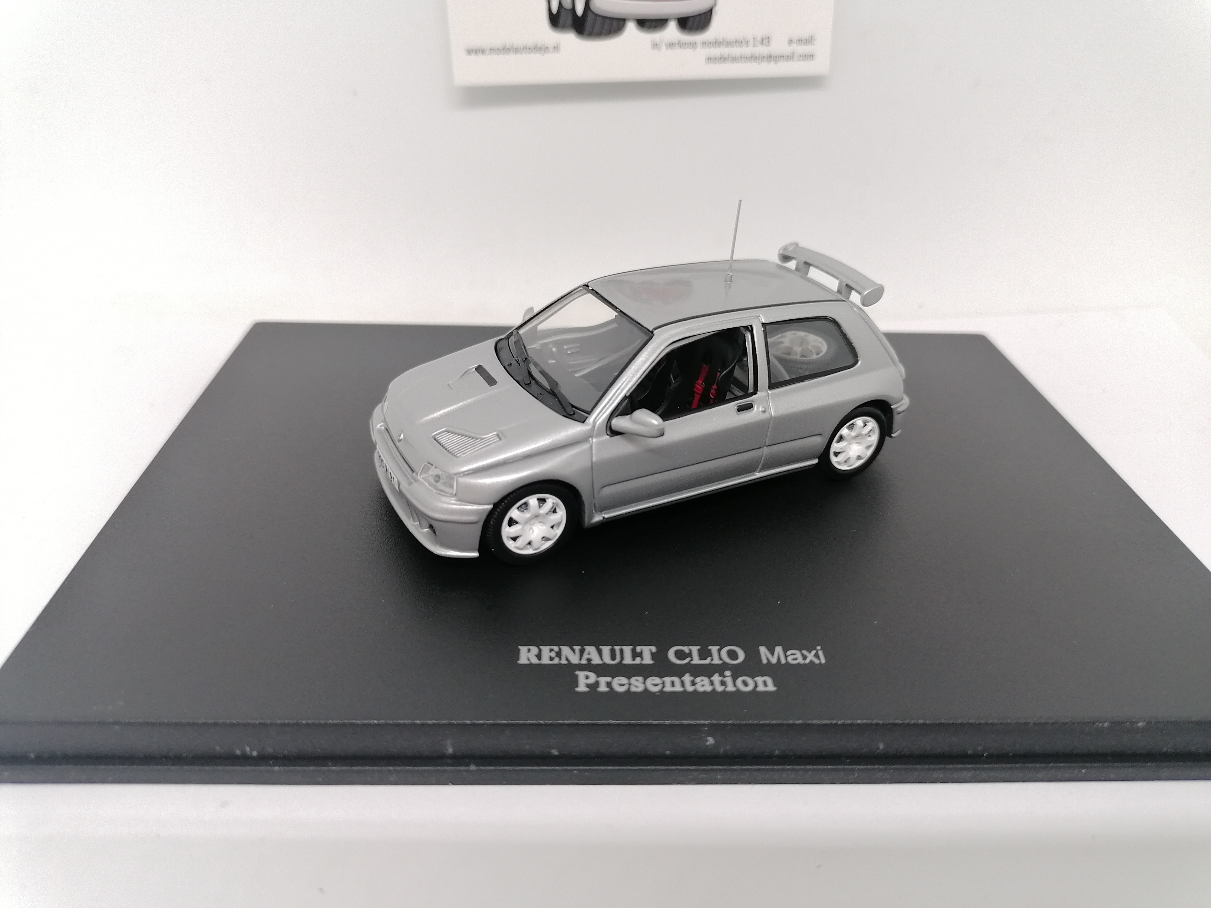 Renault Clio Maxi