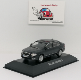 Skoda Superb II limousine