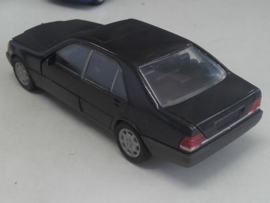 Mercedes Benz SEL W140