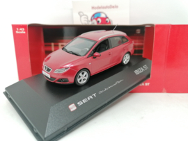 Seat Ibiza ST  rood