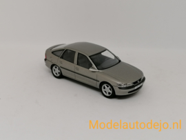 Opel Vectra B hatchback