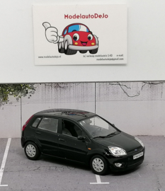Ford Fiesta mk5 5drs zwart