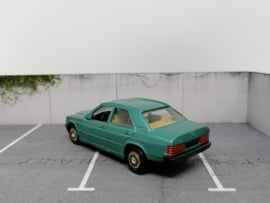 Mercedes Benz 190E