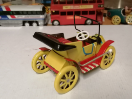 Wind-up oldtimer tinplate