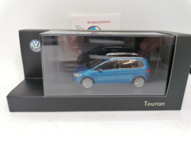 Volkswagen Touran  blauw 2015-