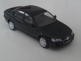 Opel Omega B sedan MV6