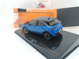 Opel Mokka-E 2020 blauw